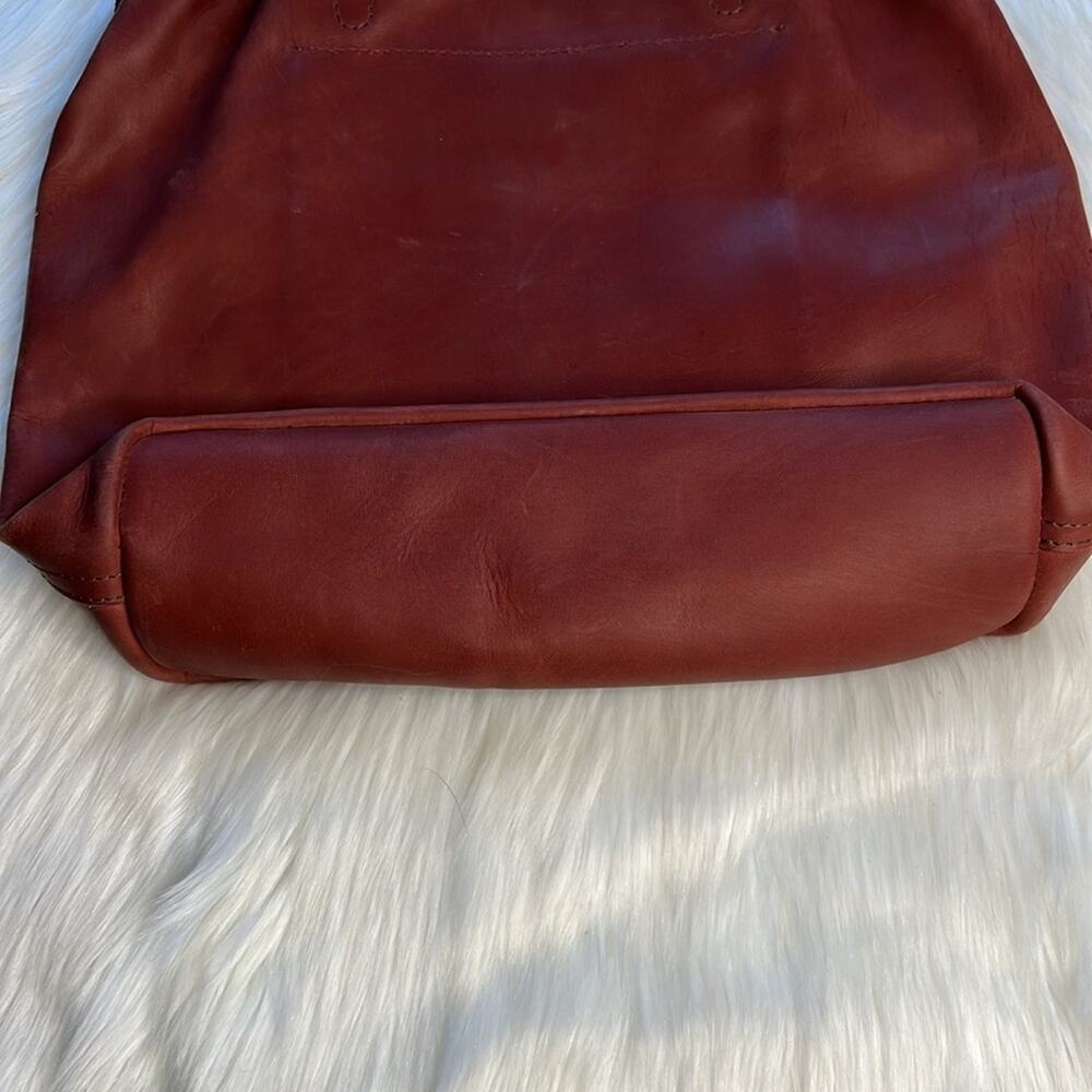 Parker Clay Emma Bucket Bag - Picture 6 of 13